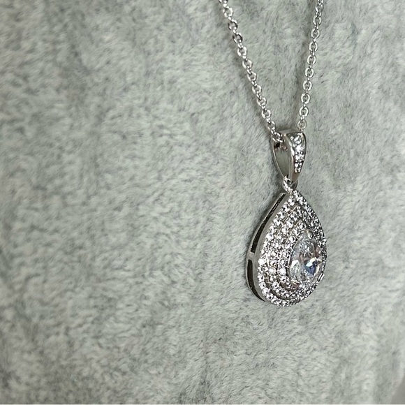 Silver Layered Pear Halos Bridal CZ Necklace - Picture 4 of 9